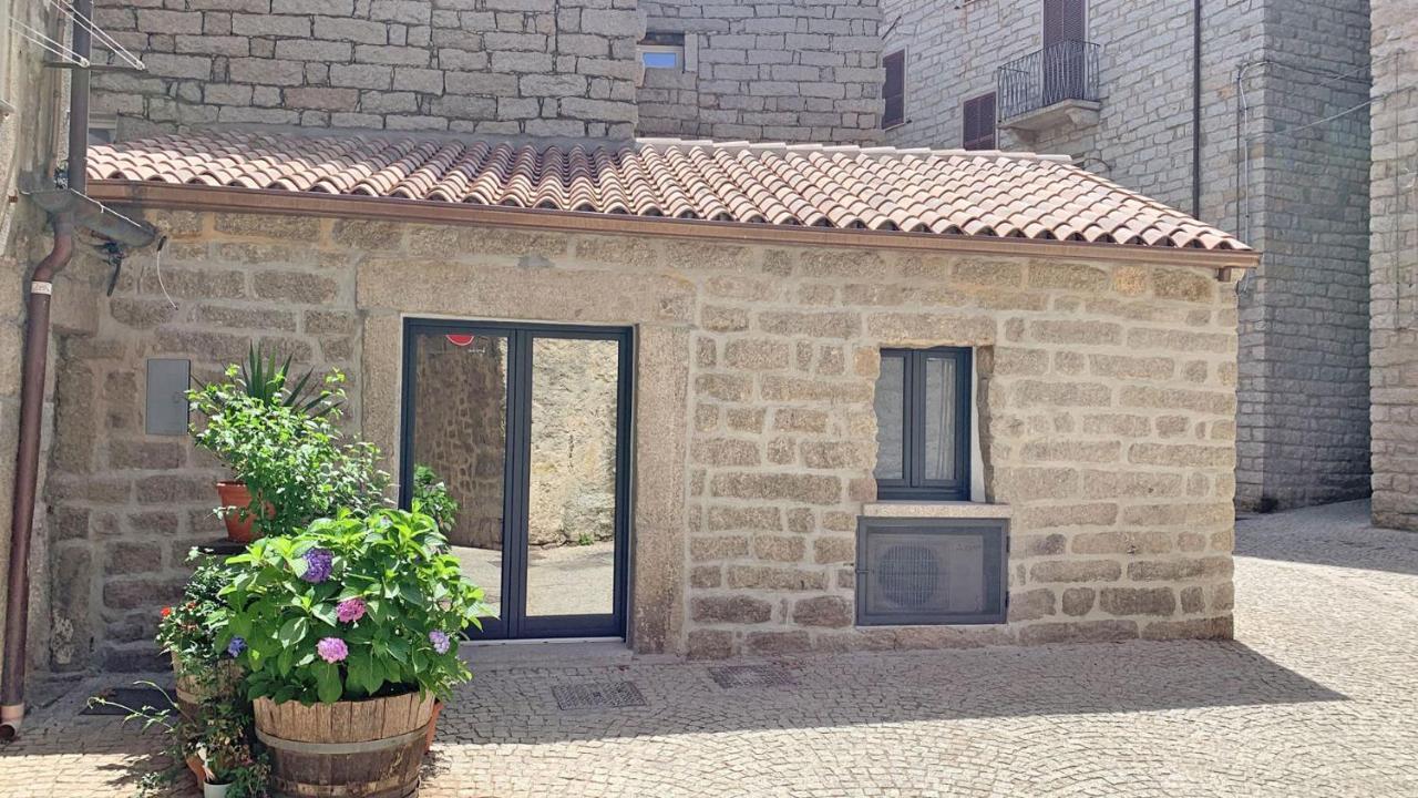 Affittacamere Faber Tempio Pausania Exterior photo